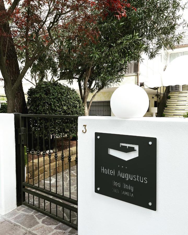 Hotel Augustus Milano Marittima Ngoại thất bức ảnh