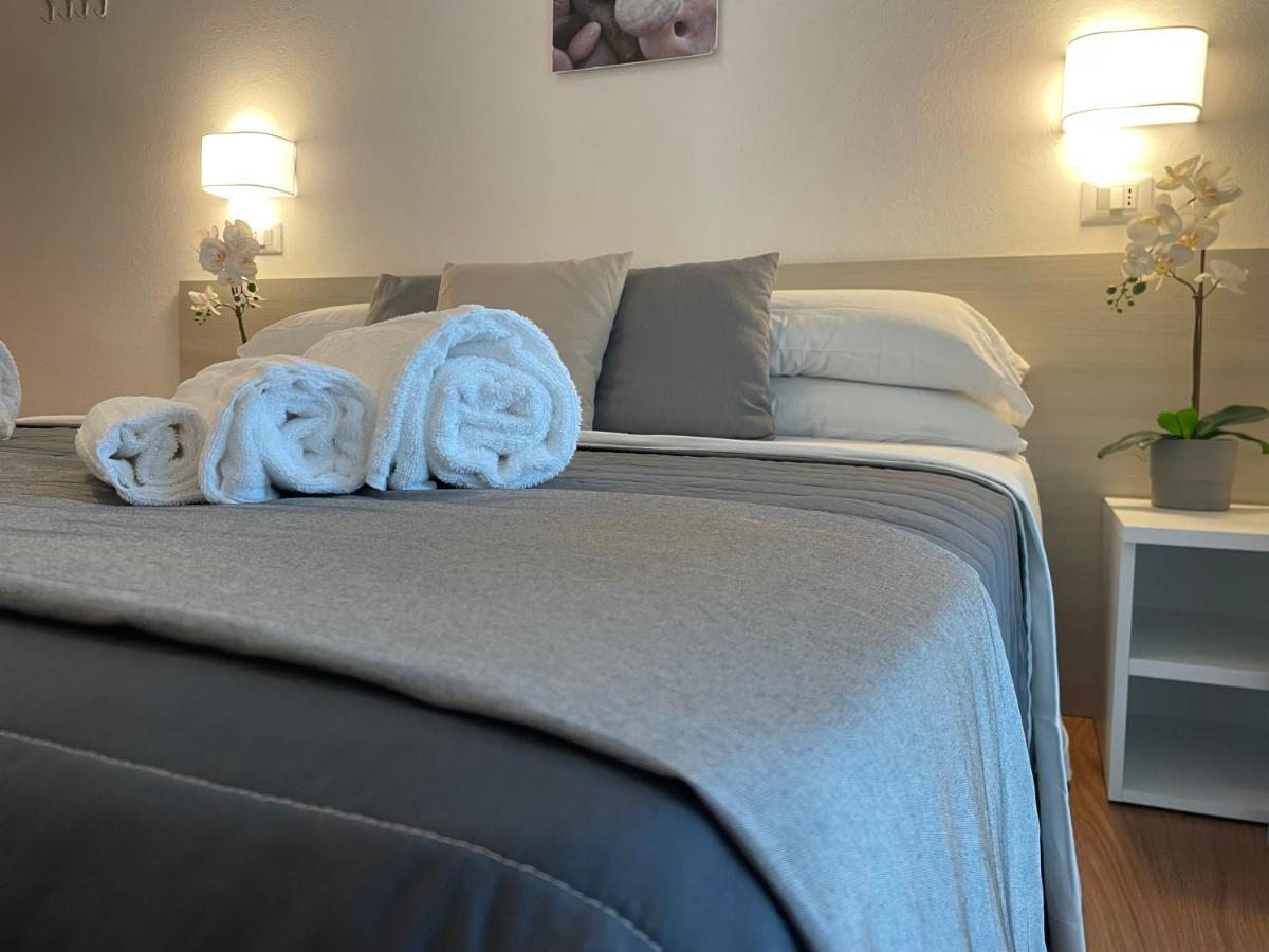 Hotel Augustus Milano Marittima Ngoại thất bức ảnh