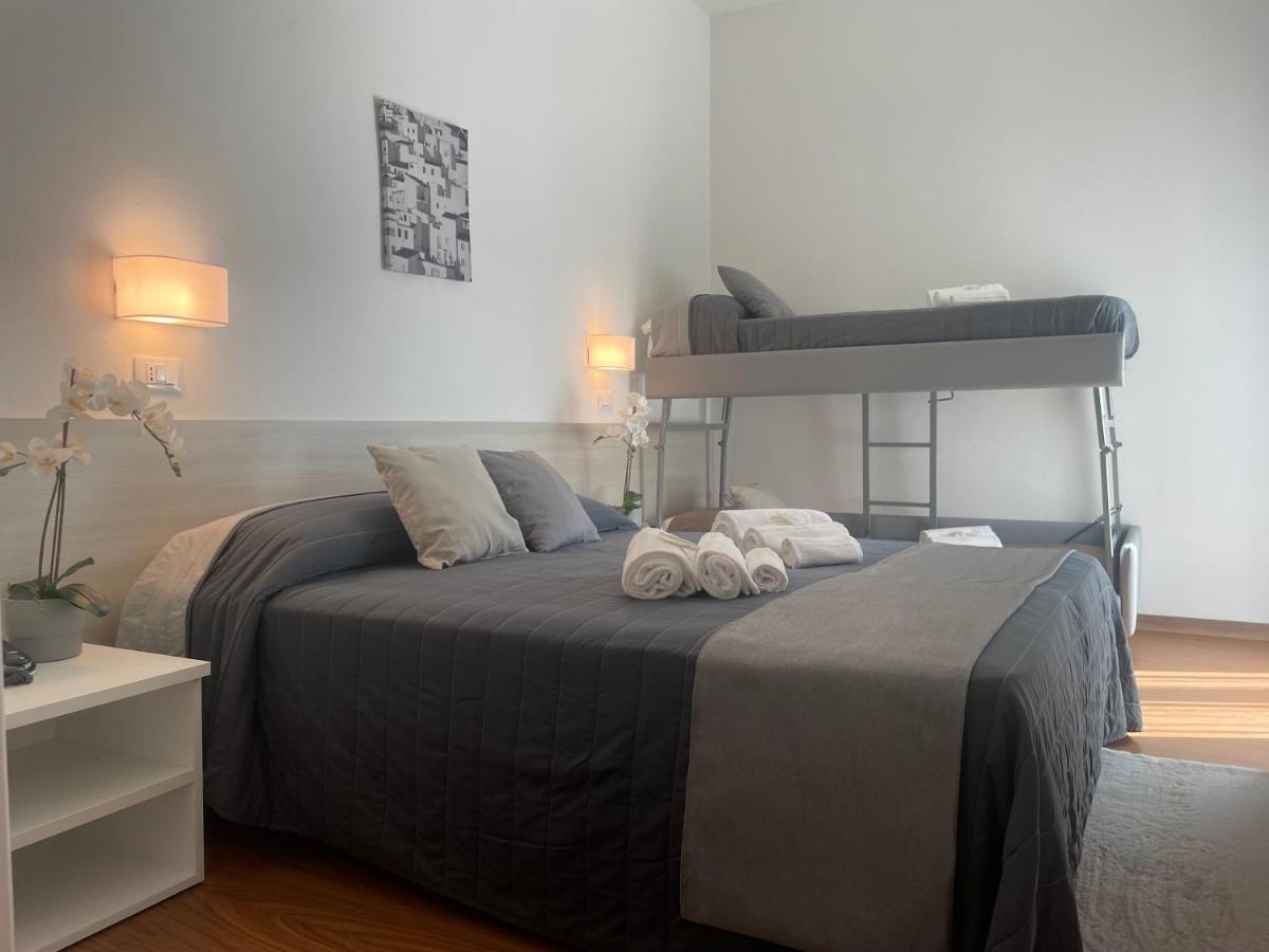 Hotel Augustus Milano Marittima Ngoại thất bức ảnh