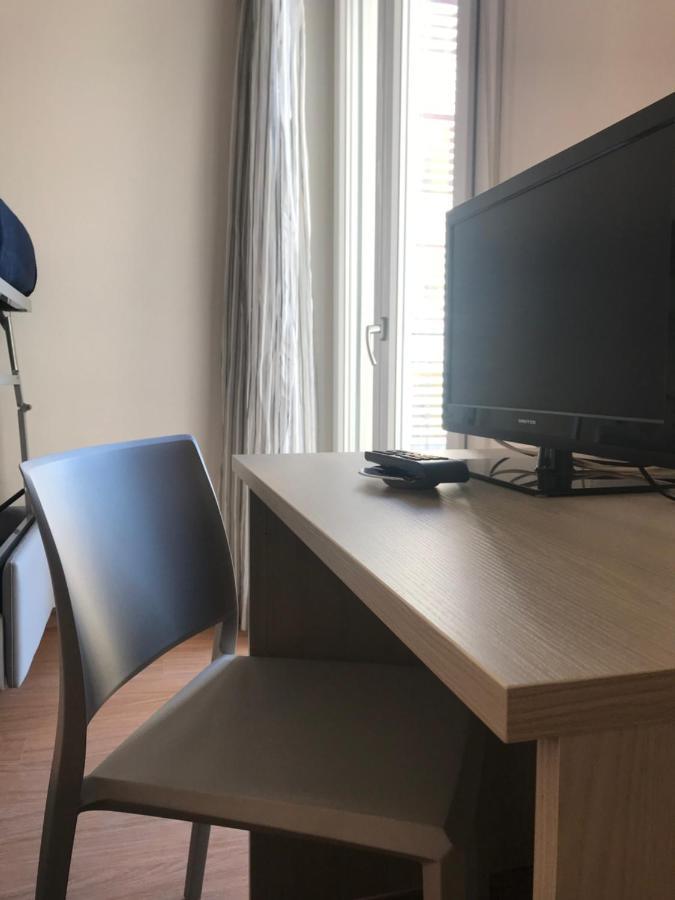 Hotel Augustus Milano Marittima Ngoại thất bức ảnh